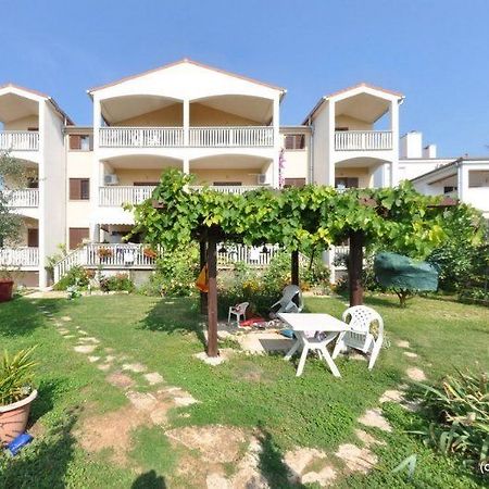 Adria Apartments Biograd Na Moru Esterno foto